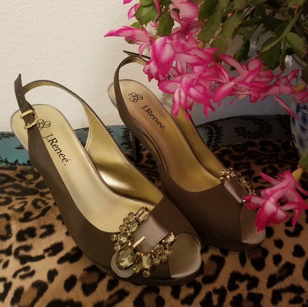 Green Antique Pinup 1940s heels
